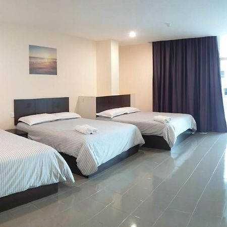 Hotel Pangkor Sj Pekan Pangkor Kültér fotó